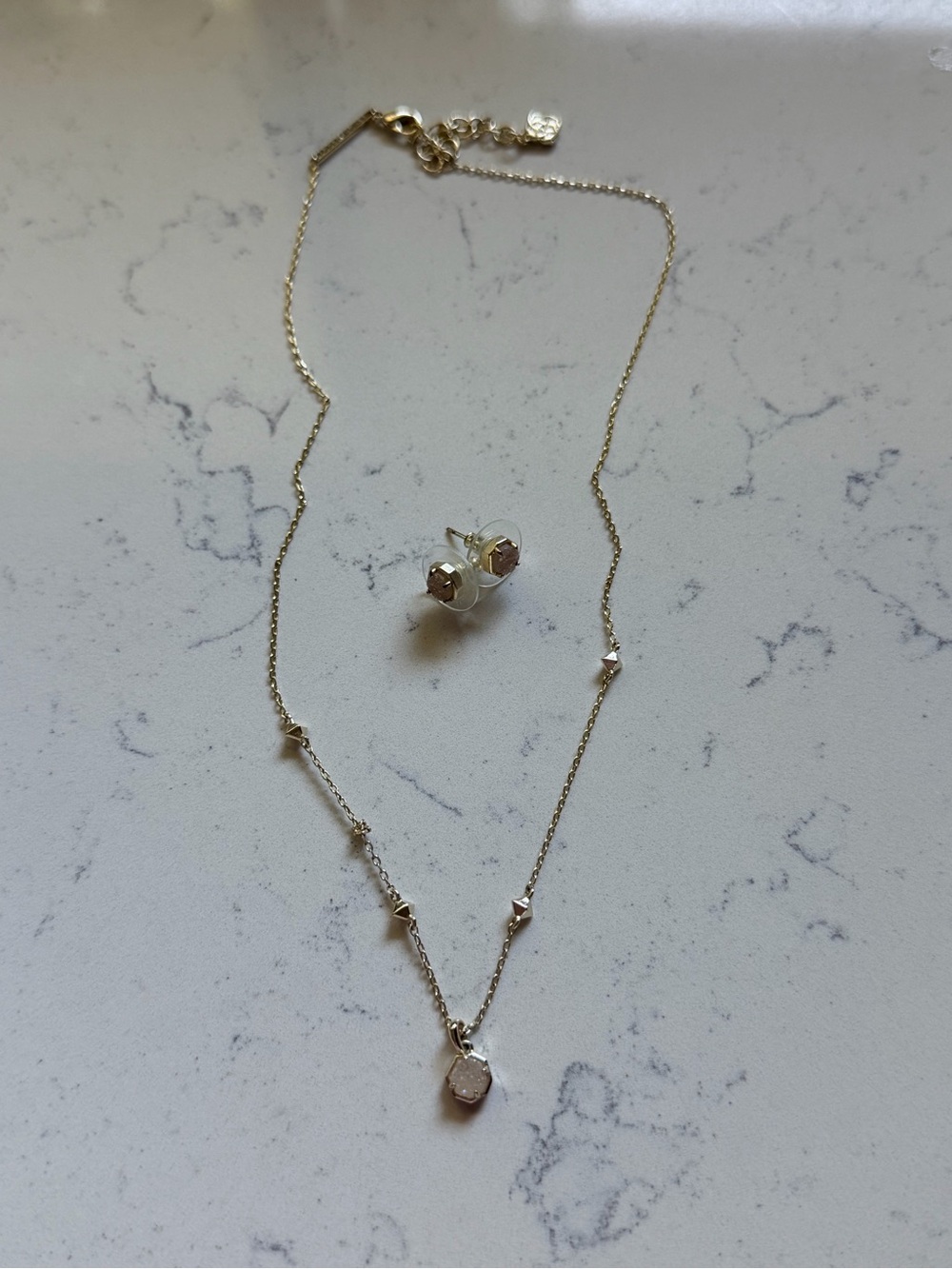 Kendra Scott Gold-Tone Necklace and Stud Earrings Set